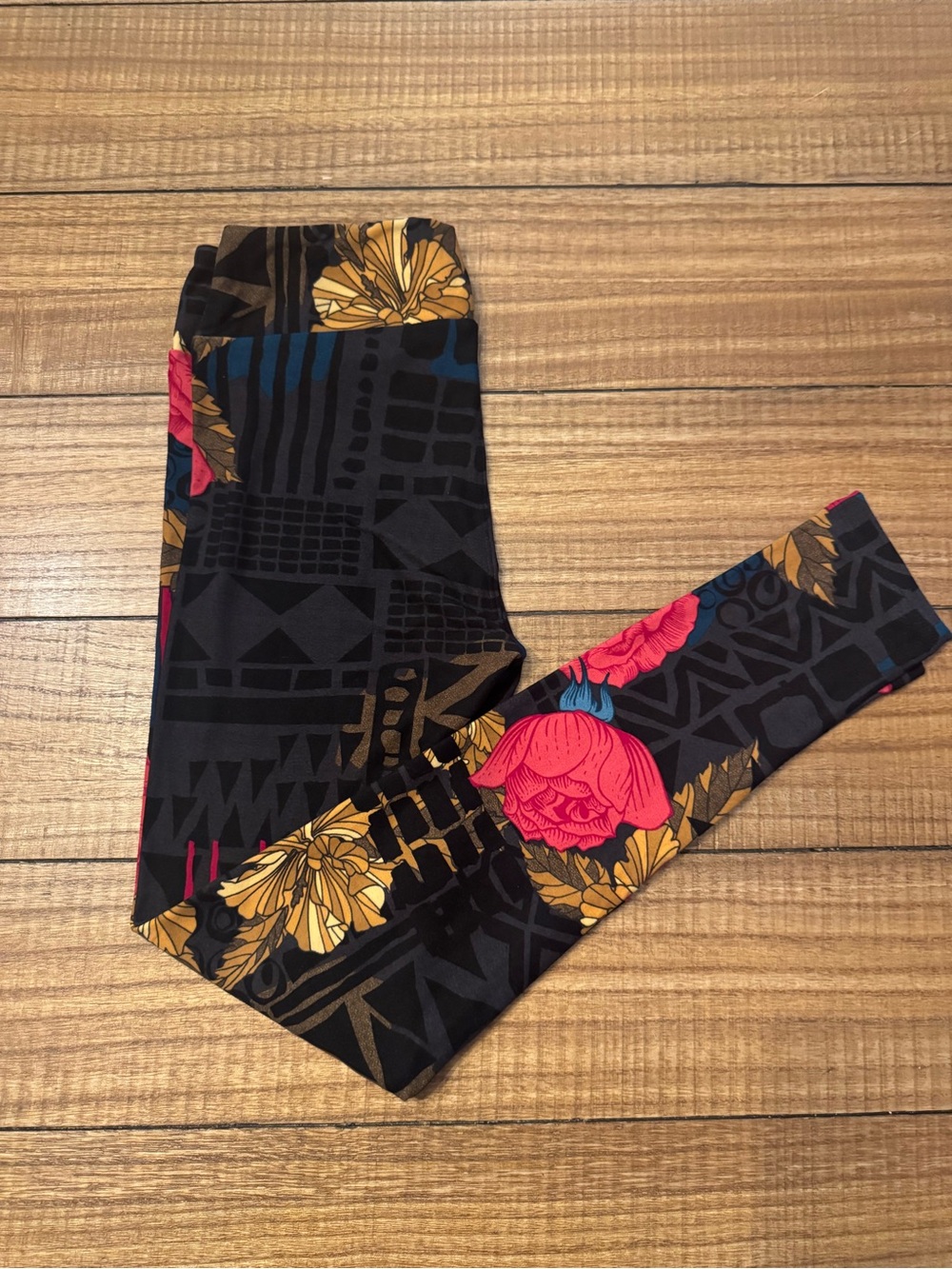 LuLaRoe Black Leggings with Pink & Gold Floral Print